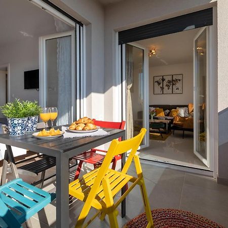 Sunny Island Apartment Trogir Exteriör bild