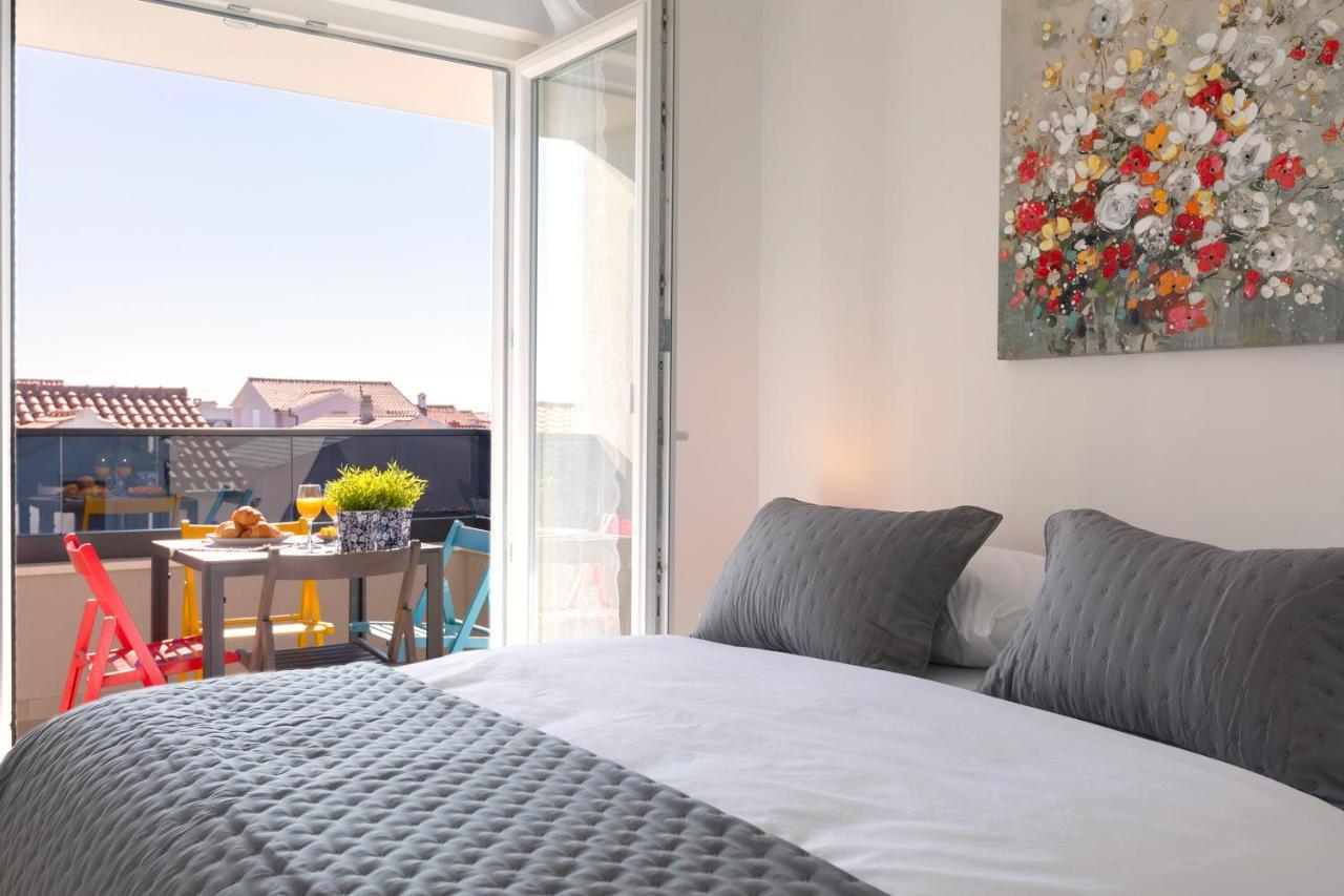 Sunny Island Apartment Trogir Exteriör bild